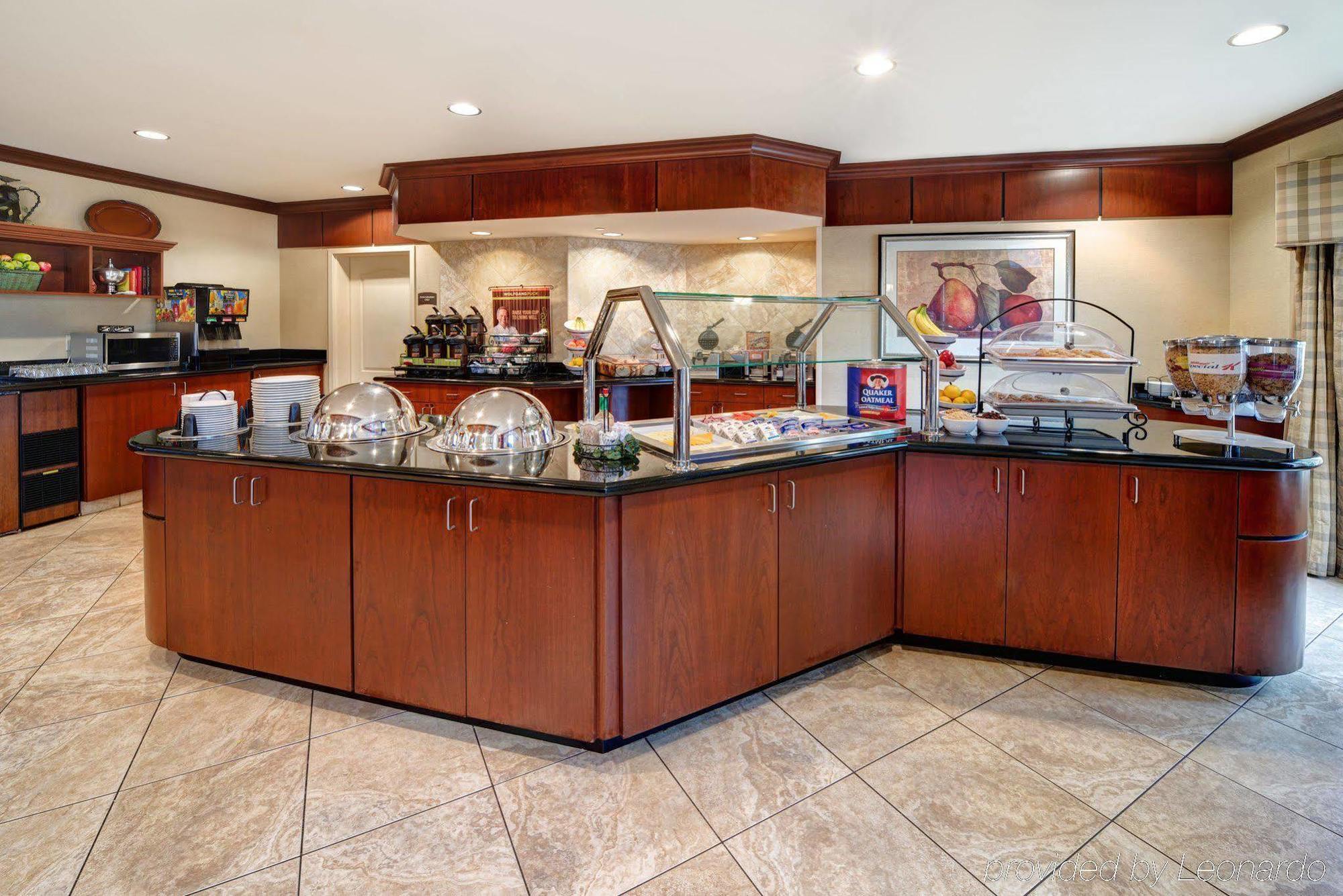 Homewood Suites By Hilton Montgomery Eastchase Экстерьер фото